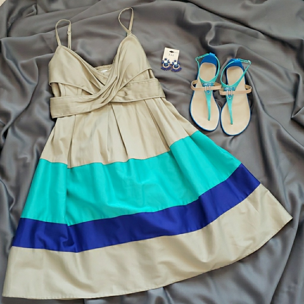Jessica Simpson dress